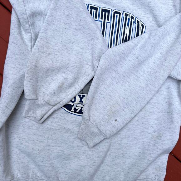 Vintage Georgetown University Hoyas Bulldog Crewneck Sweatshirt College School - Picture 11 of 12